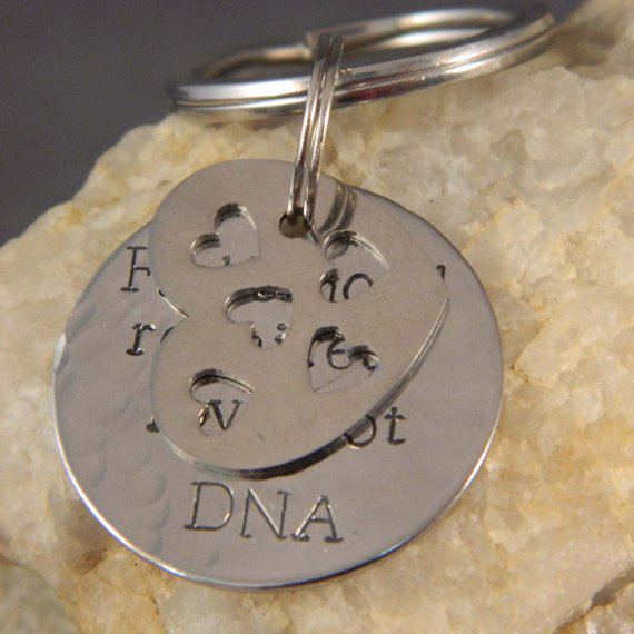 Fatherhood Requires love, not DNA Fathers Dad Keychain
